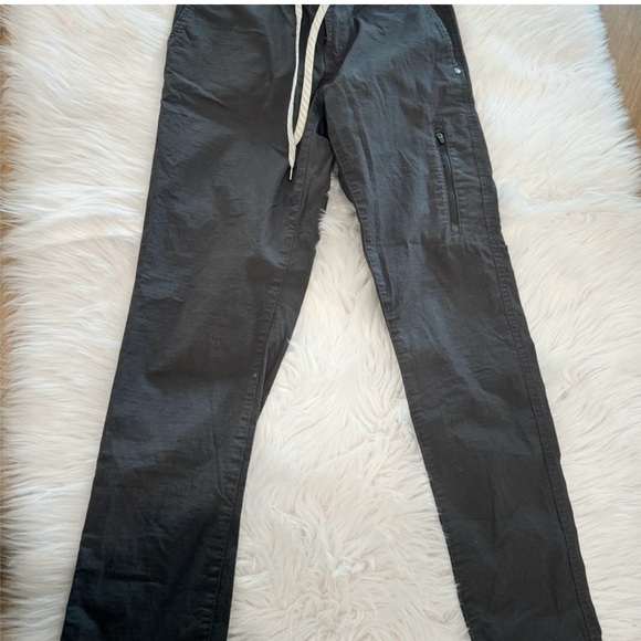 Vuori Ripstop Pants - Picture 4 of 10